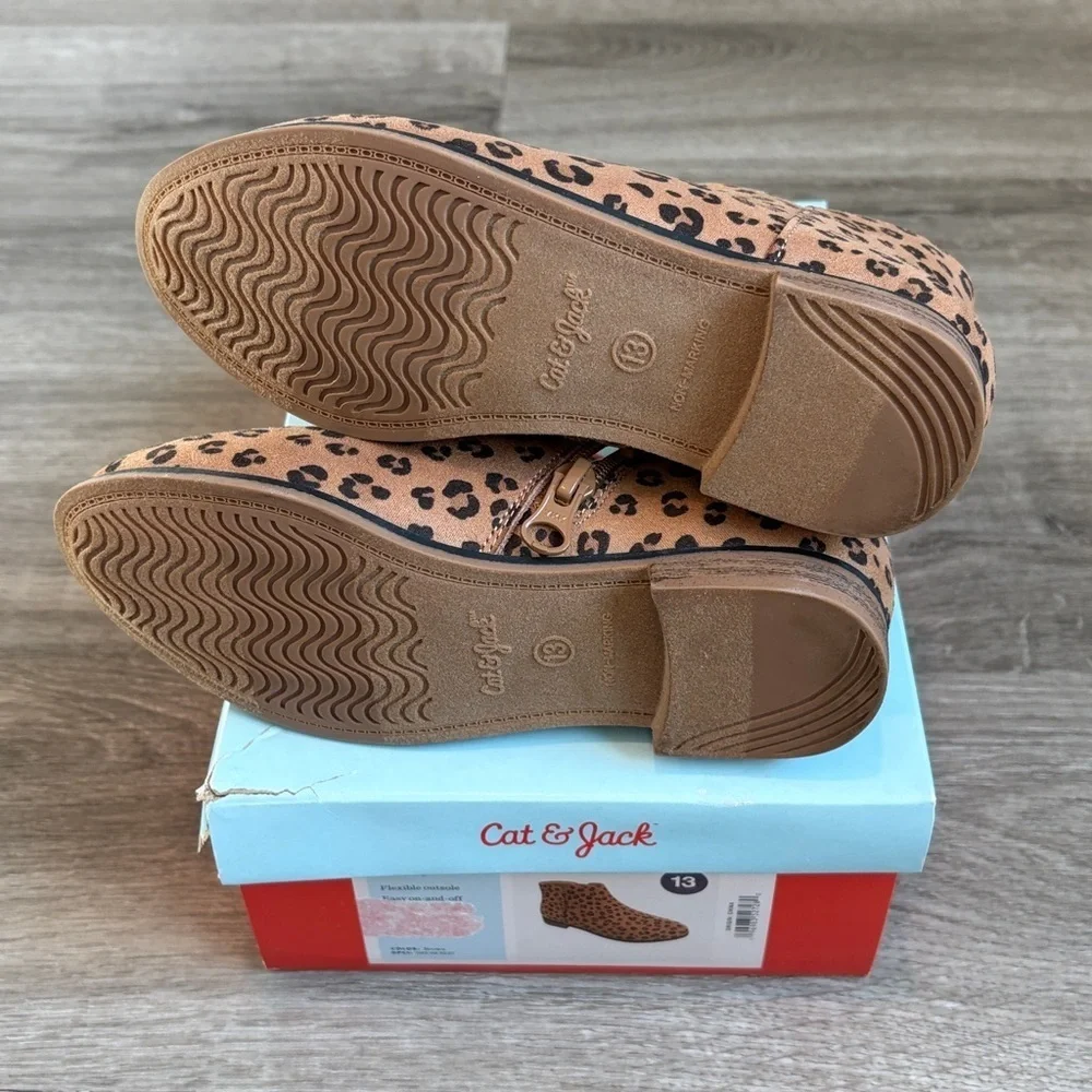 NEW Cat & Jack animal print ankle booties